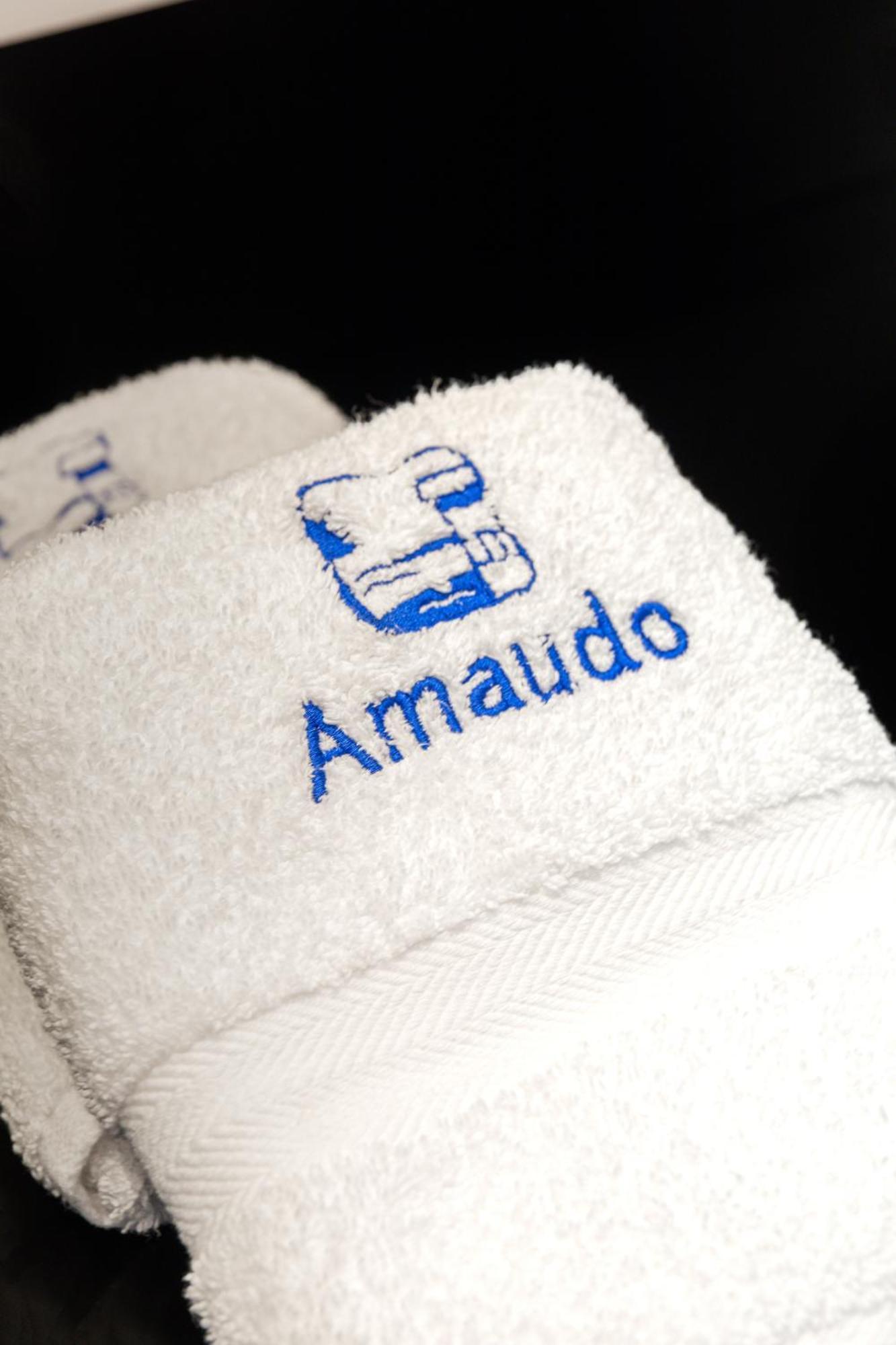 Hotel Amaudo แซงต์-ฟรองซัวส์ ภายนอก รูปภาพ