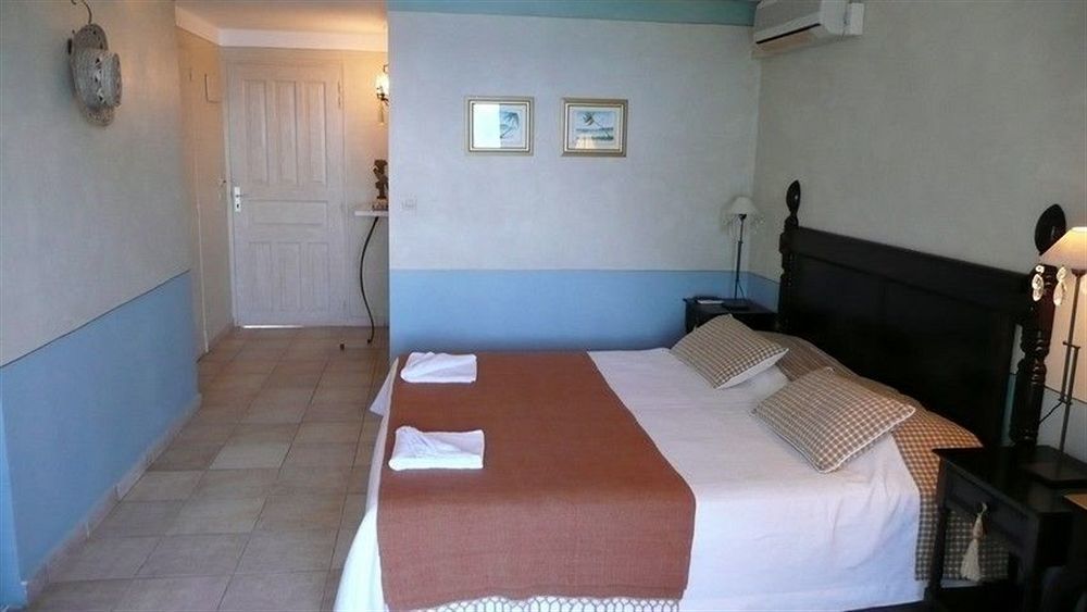 Hotel Amaudo แซงต์-ฟรองซัวส์ ภายนอก รูปภาพ